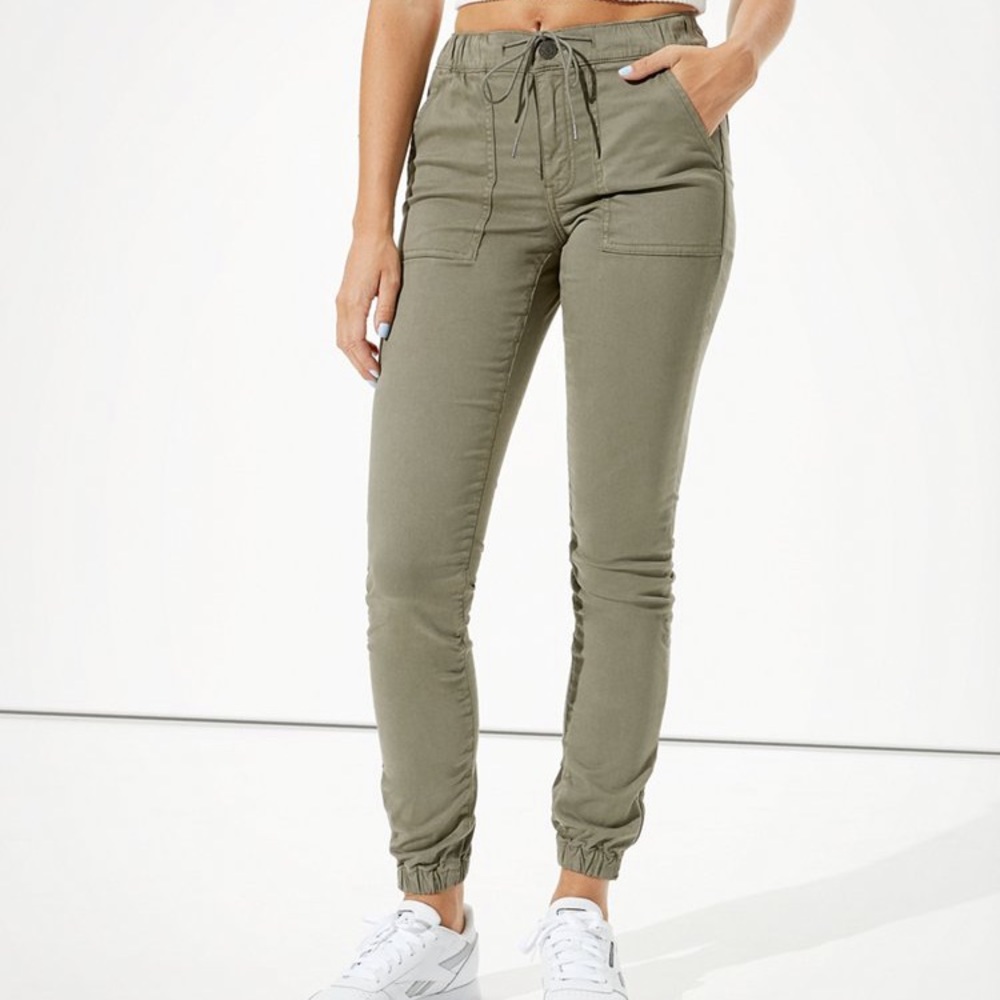 AE Joggers